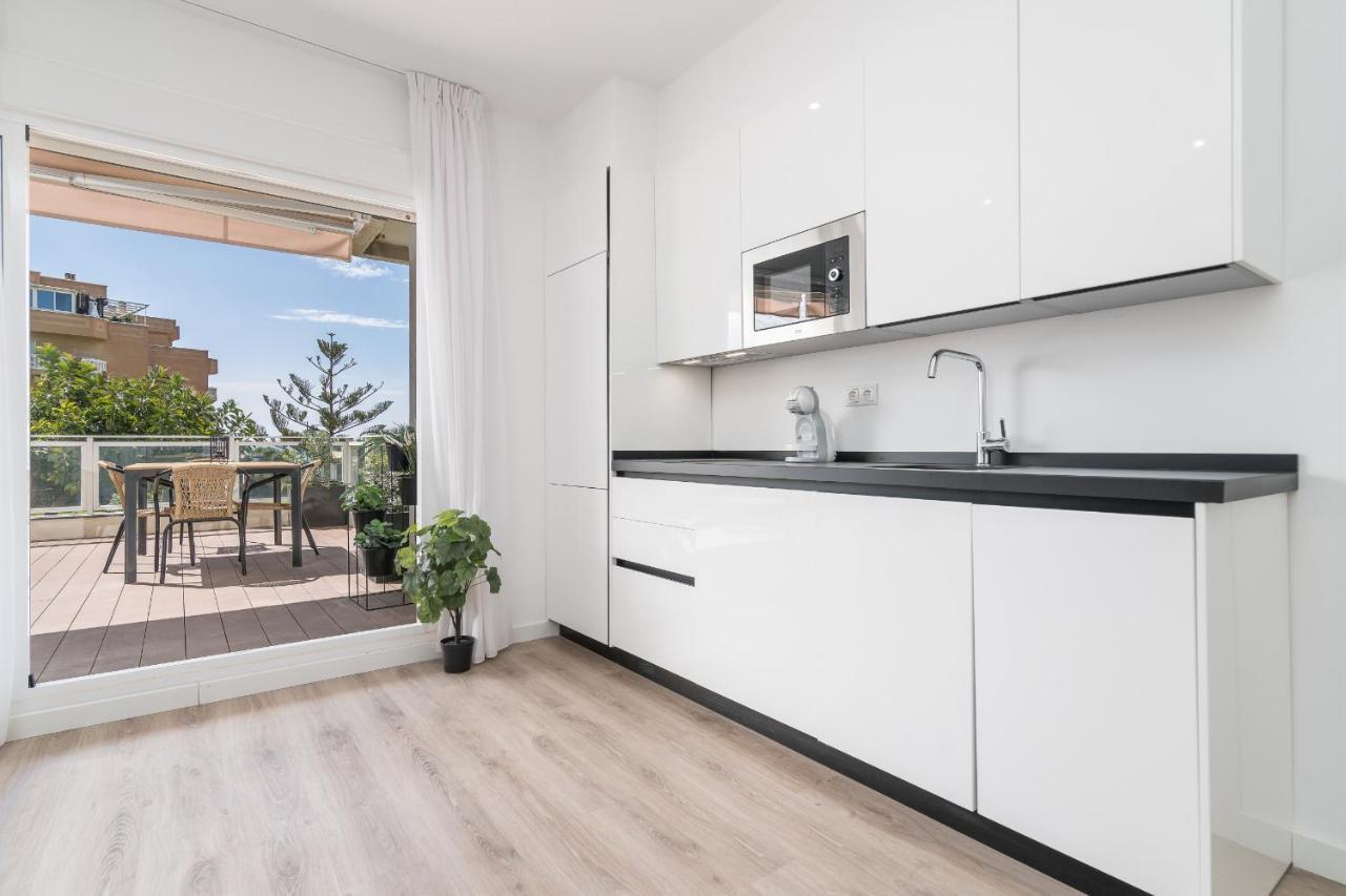 Suite Homes Hesperides Garden Beach Málaga Exterior foto
