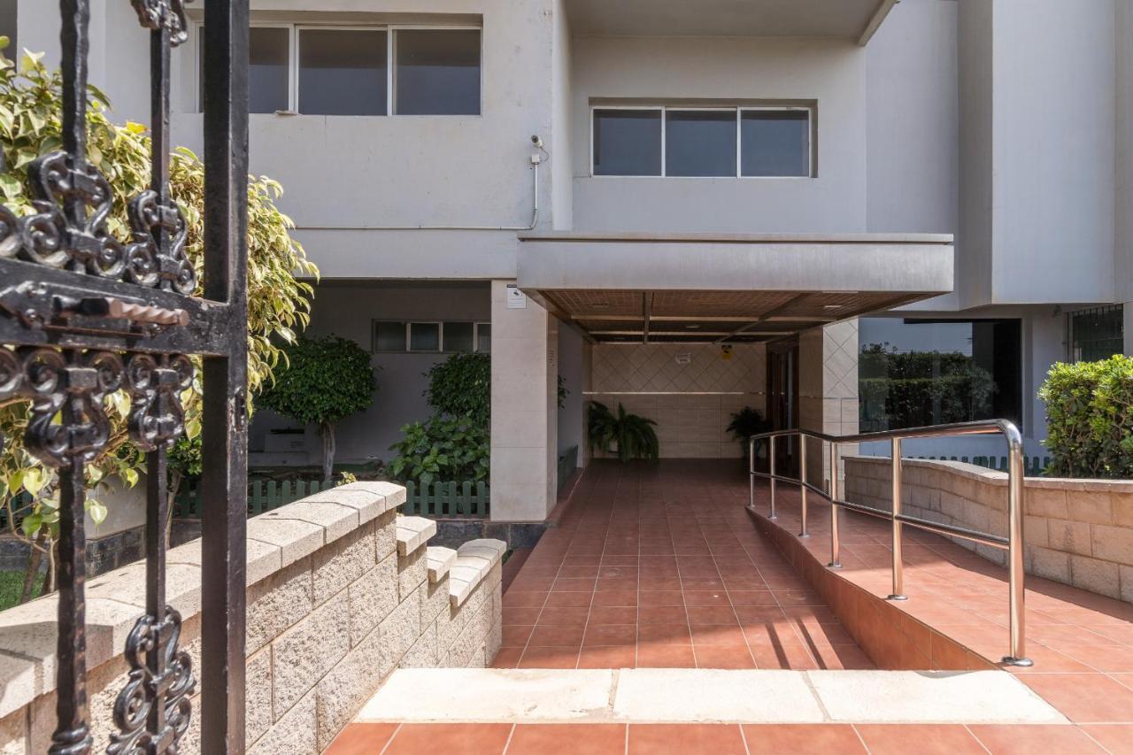 Suite Homes Hesperides Garden Beach Málaga Exterior foto